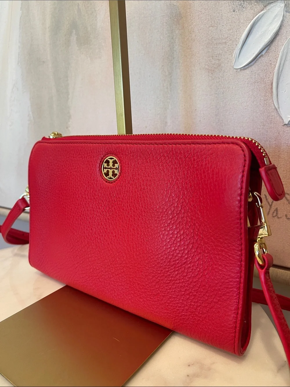 Tory Burch compact pebbled